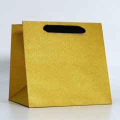 Пакет бумажный "Золото" 20х20х20 см 10535095   			